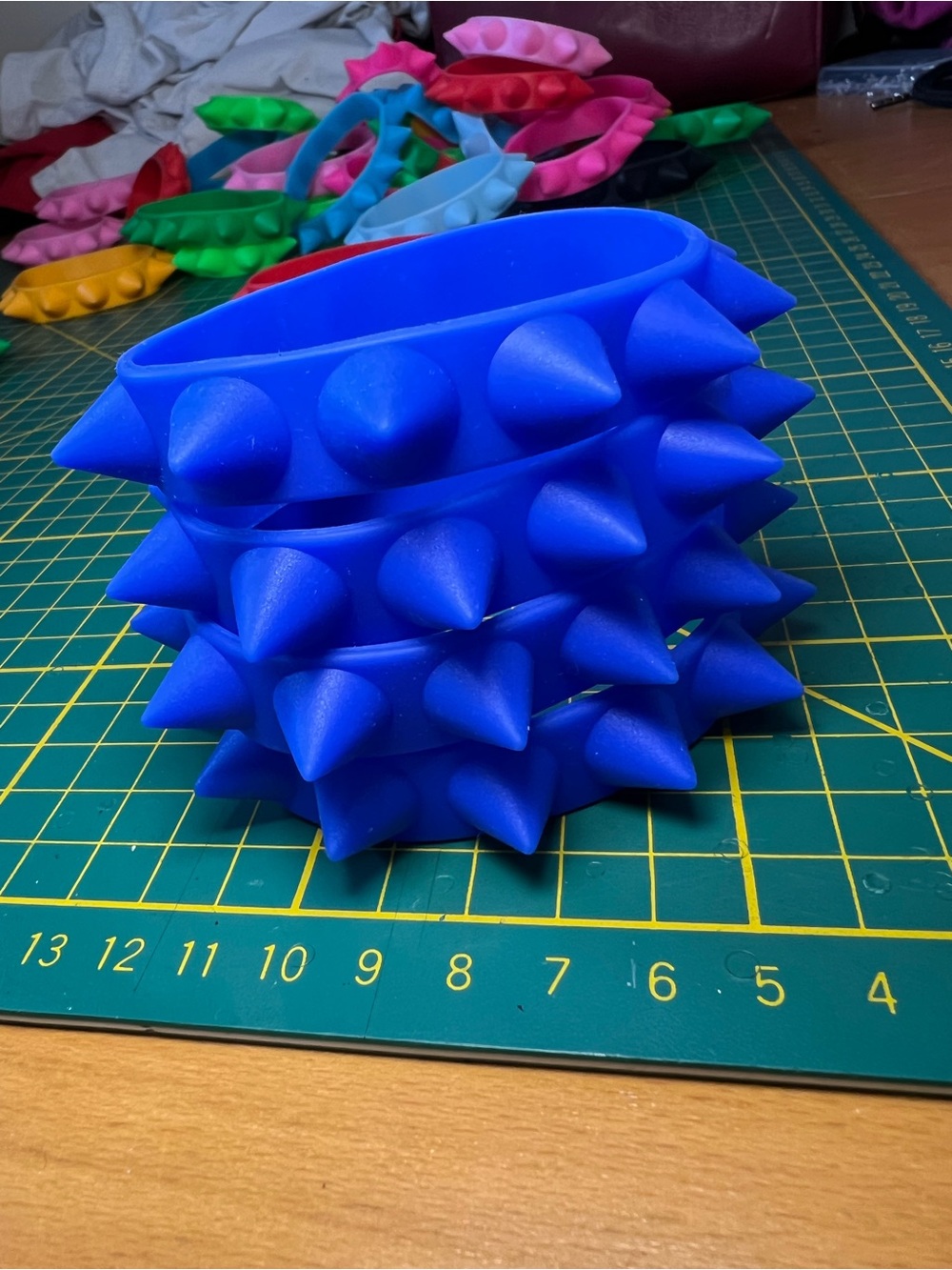 NovocentoNovantanove silicone spiked bracelets 2 pack - Picture 4 of 13
